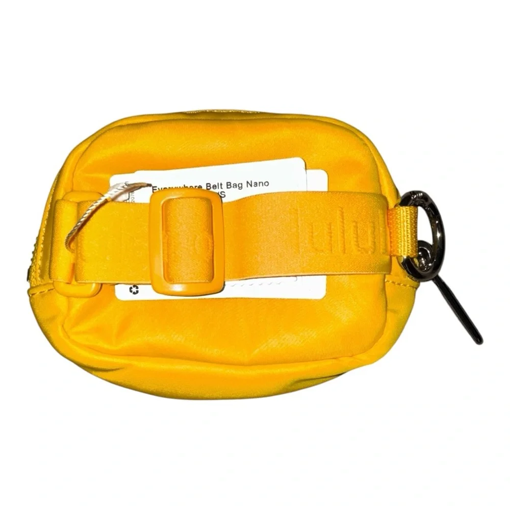 Lululemon Everywhere Belt Bag Nano Maize Yellow NWT - Picture 2 of 4
